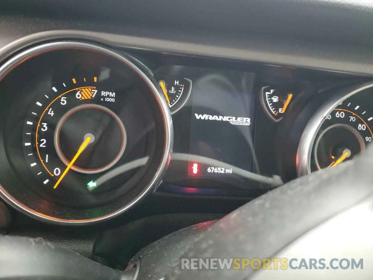 9 Photograph of a damaged car 1C4HJXDN6KW552956 JEEP WRANGLER 2019