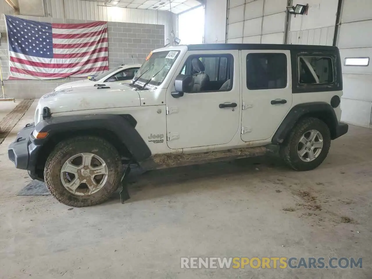 1 Photograph of a damaged car 1C4HJXDN7KW644917 JEEP WRANGLER 2019