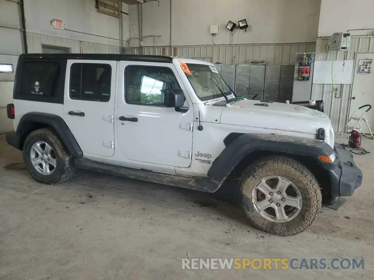 4 Photograph of a damaged car 1C4HJXDN7KW644917 JEEP WRANGLER 2019
