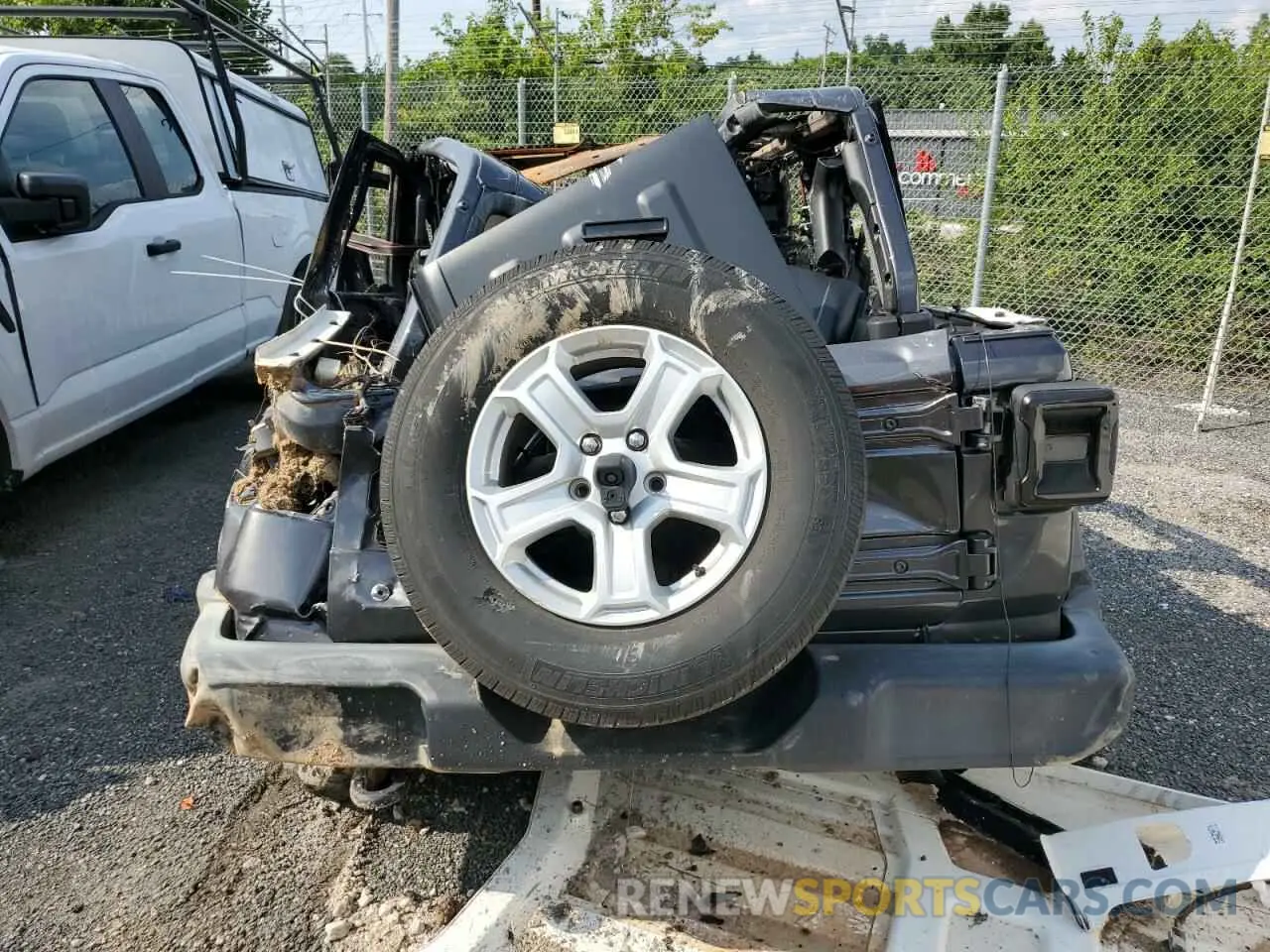 6 Photograph of a damaged car 1C4HJXDN9KW636706 JEEP WRANGLER 2019