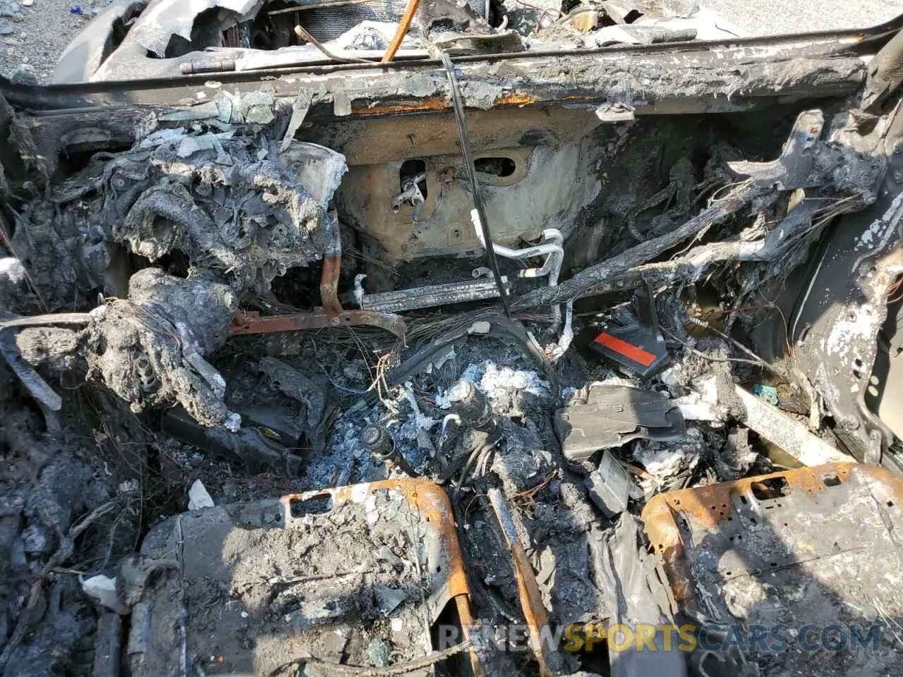 8 Photograph of a damaged car 1C4HJXDN9KW636706 JEEP WRANGLER 2019