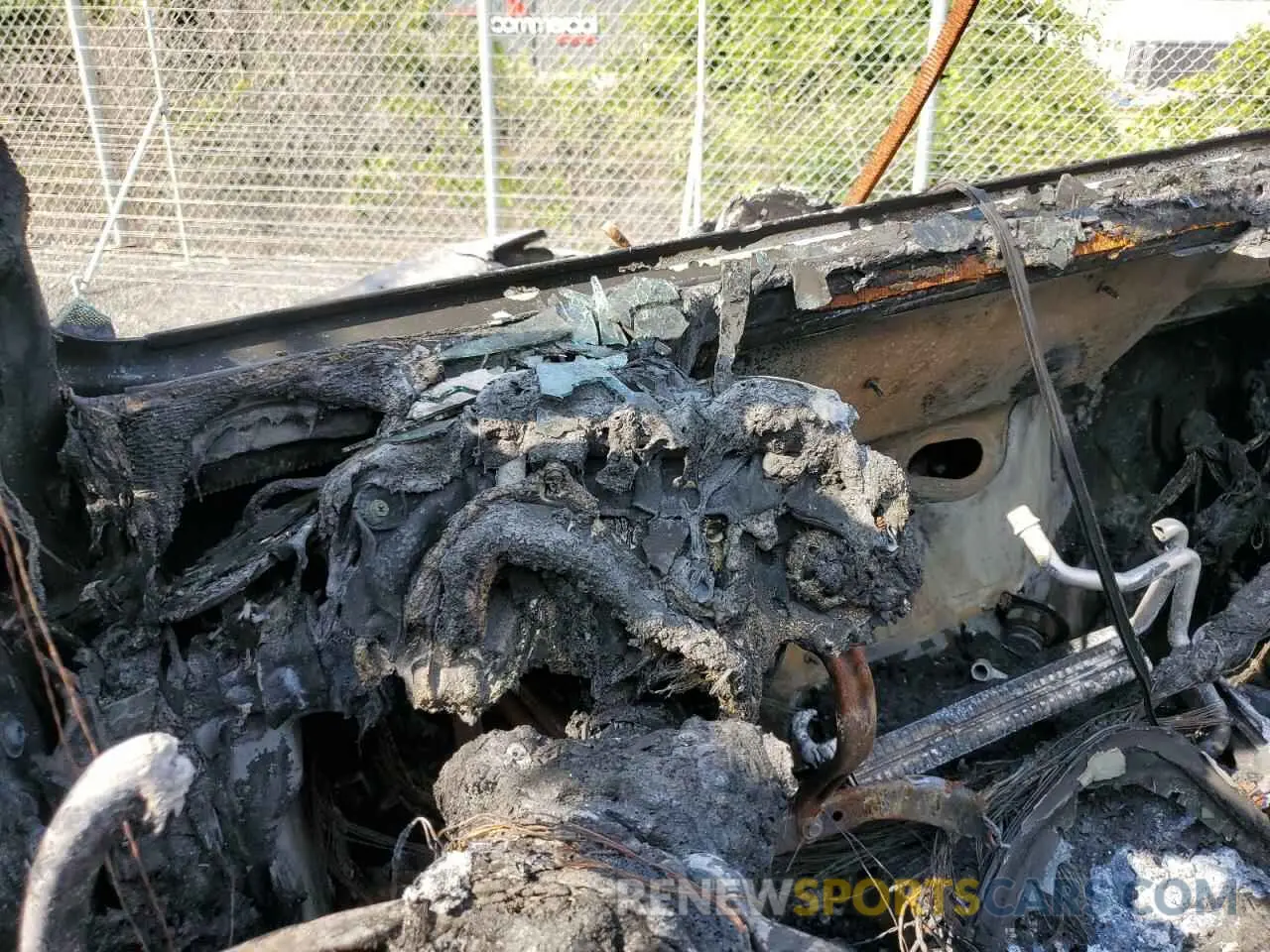 9 Photograph of a damaged car 1C4HJXDN9KW636706 JEEP WRANGLER 2019