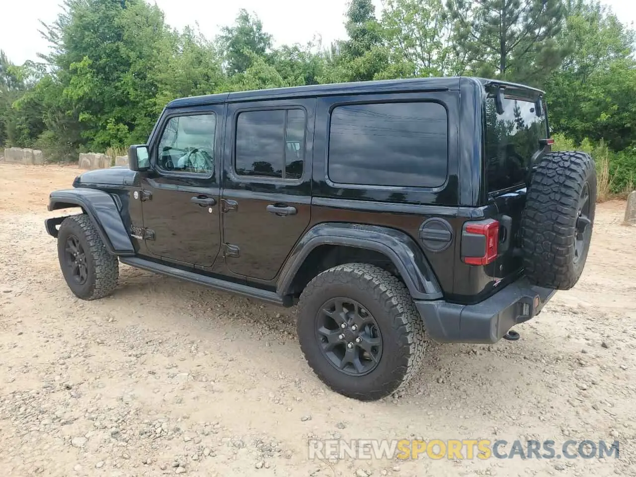 2 Photograph of a damaged car 1C4HJXEG1KW527592 JEEP WRANGLER 2019