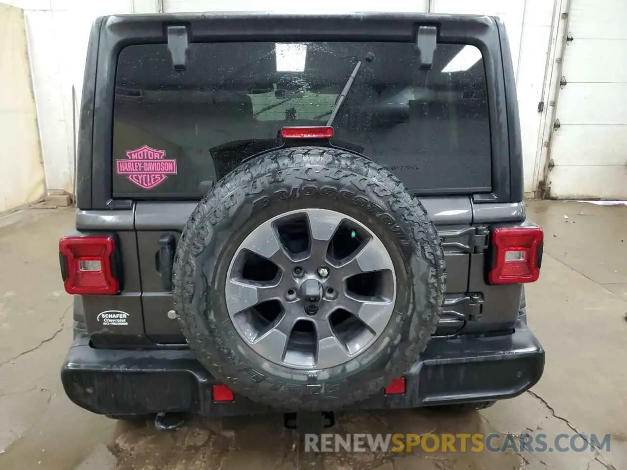 6 Photograph of a damaged car 1C4HJXEG1KW541377 JEEP WRANGLER 2019