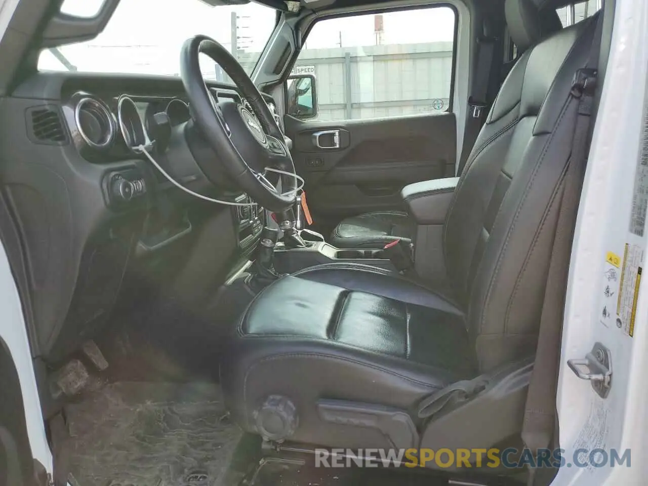 7 Photograph of a damaged car 1C4HJXEG2KW660393 JEEP WRANGLER 2019