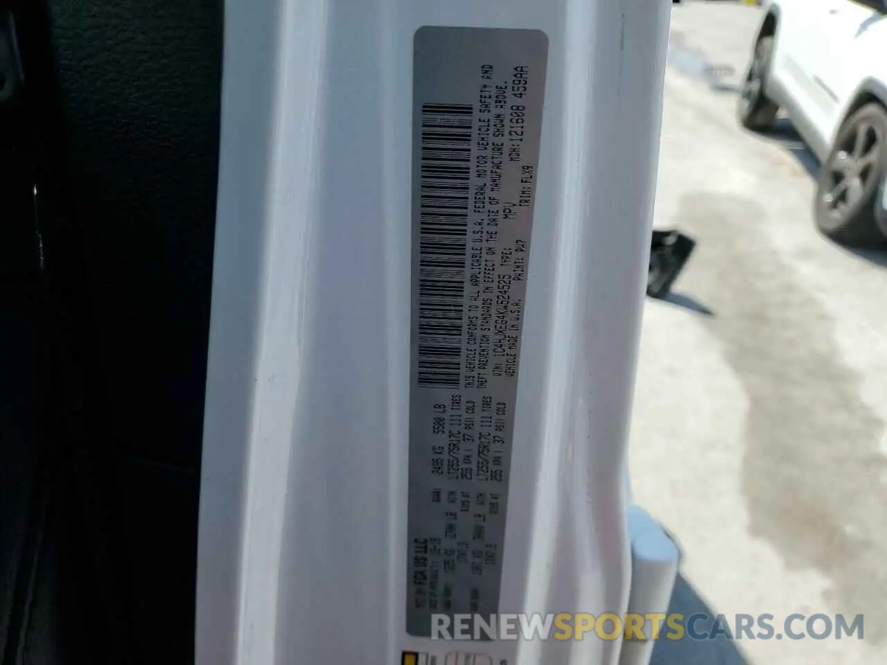16 Photograph of a damaged car 1C4HJXEG4KW524525 JEEP WRANGLER 2019