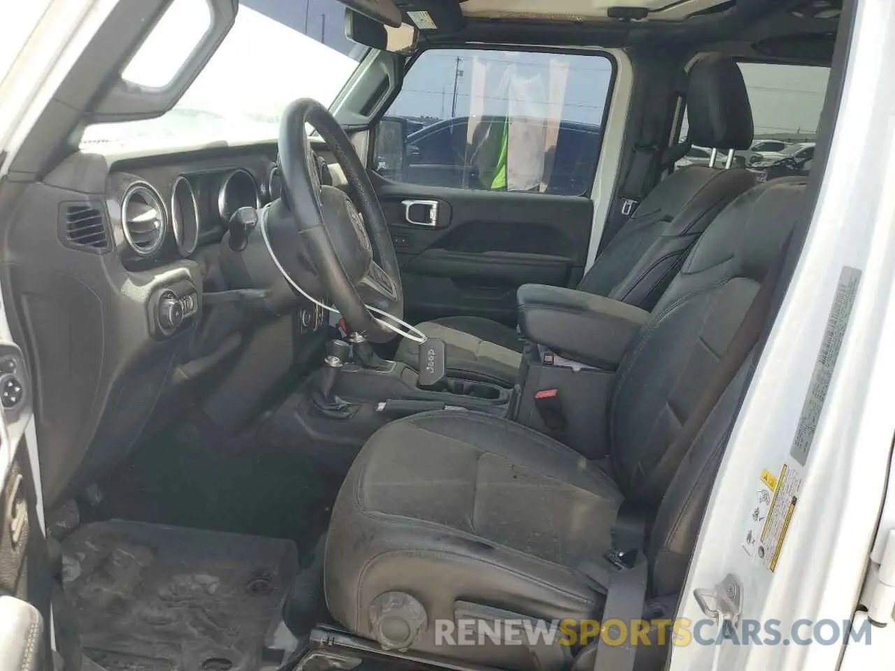 7 Photograph of a damaged car 1C4HJXEGXKW651960 JEEP WRANGLER 2019