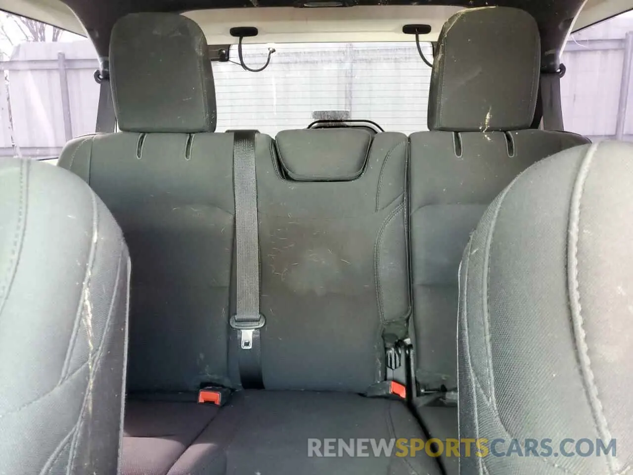 10 Photograph of a damaged car 1C4HJXEN0KW591959 JEEP WRANGLER 2019