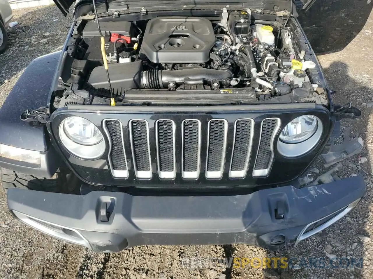 13 Photograph of a damaged car 1C4HJXEN3KW561998 JEEP WRANGLER 2019