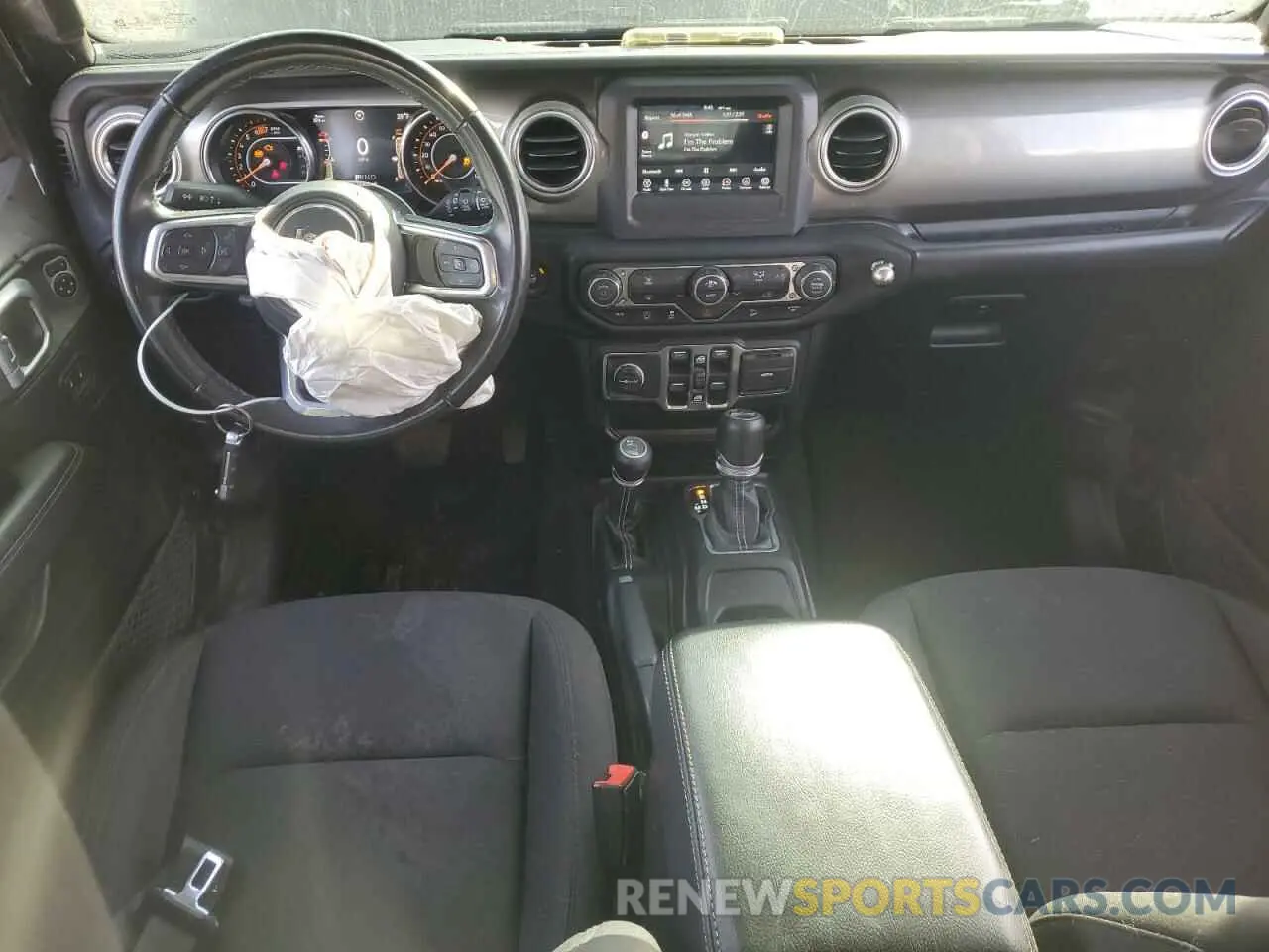 8 Photograph of a damaged car 1C4HJXEN3KW561998 JEEP WRANGLER 2019