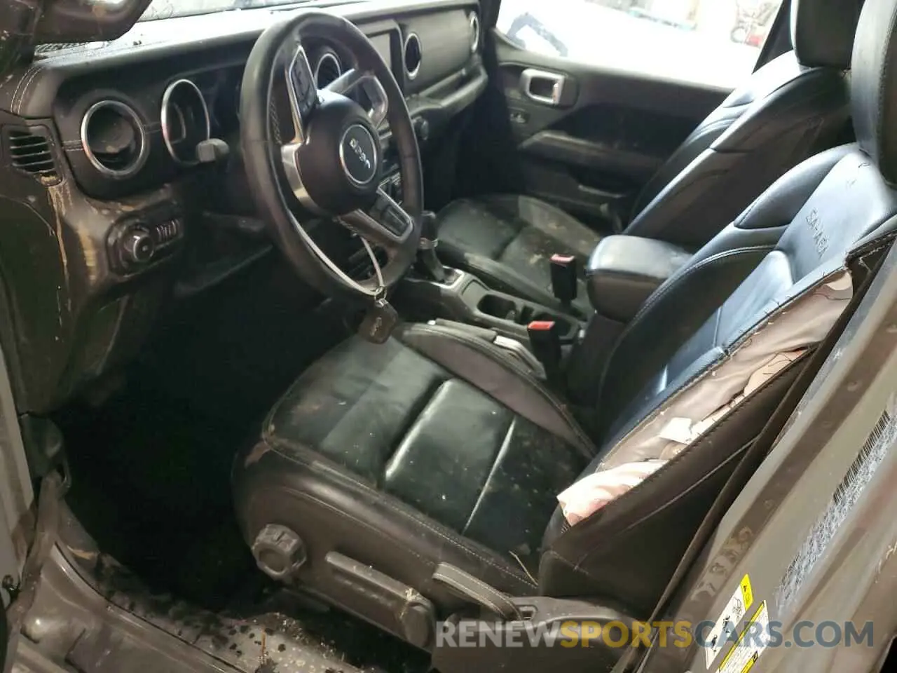 7 Photograph of a damaged car 1C4HJXEN3KW562942 JEEP WRANGLER 2019