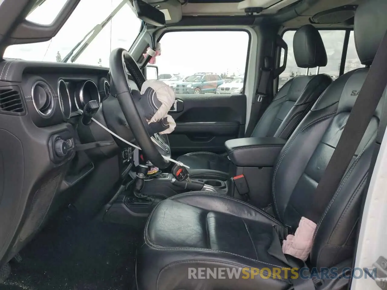 7 Photograph of a damaged car 1C4HJXEN4KW617091 JEEP WRANGLER 2019