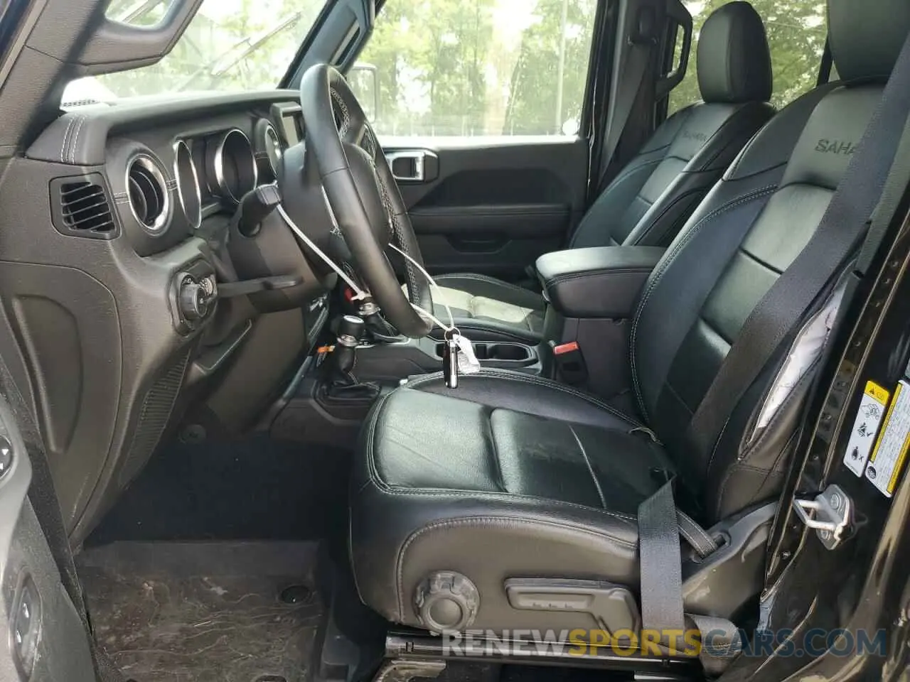 7 Photograph of a damaged car 1C4HJXEN5KW523978 JEEP WRANGLER 2019