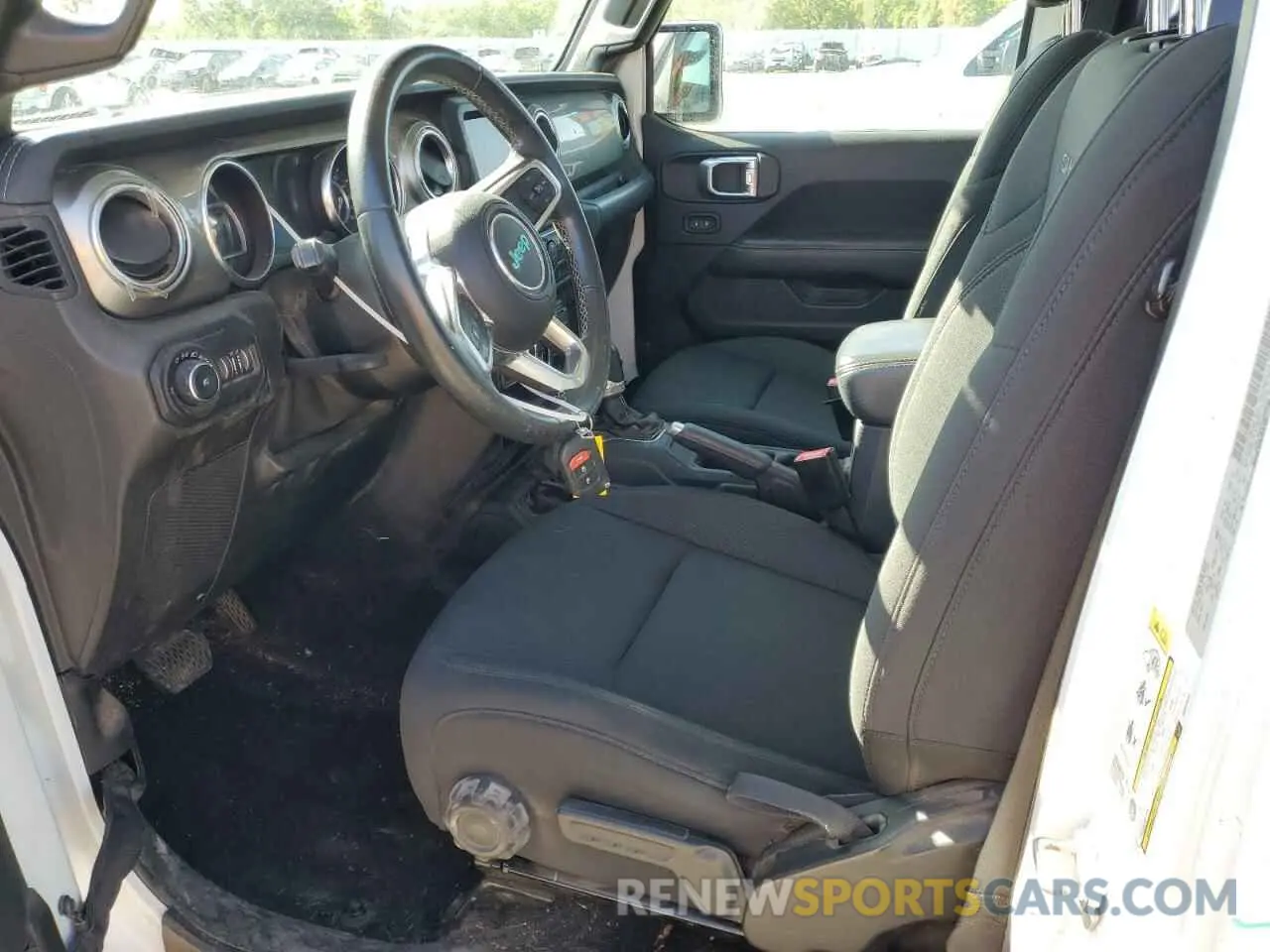 7 Photograph of a damaged car 1C4HJXEN7KW509452 JEEP WRANGLER 2019
