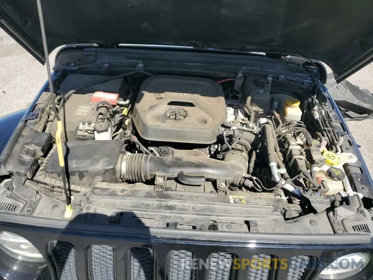 11 Photograph of a damaged car 1C4HJXEN7KW689807 JEEP WRANGLER 2019