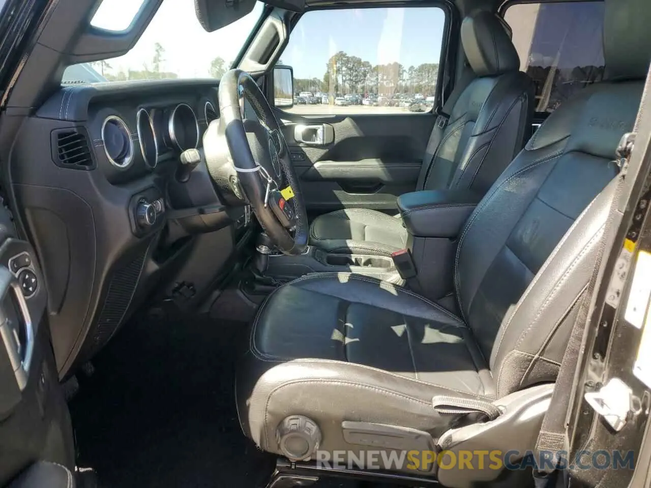 7 Photograph of a damaged car 1C4HJXEN7KW689807 JEEP WRANGLER 2019