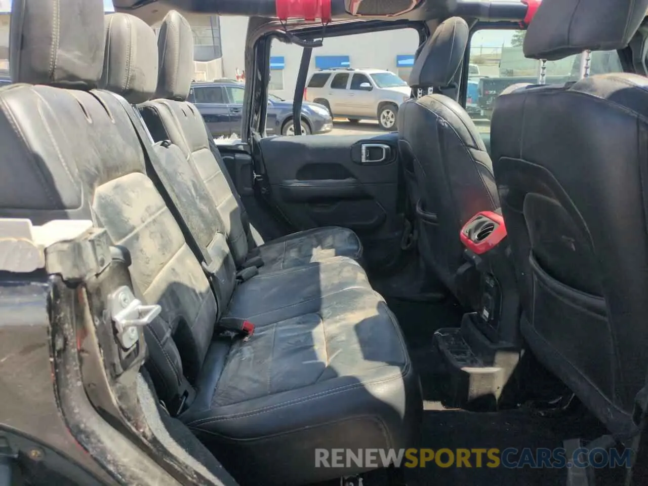 11 Photograph of a damaged car 1C4HJXEN8KW616980 JEEP WRANGLER 2019