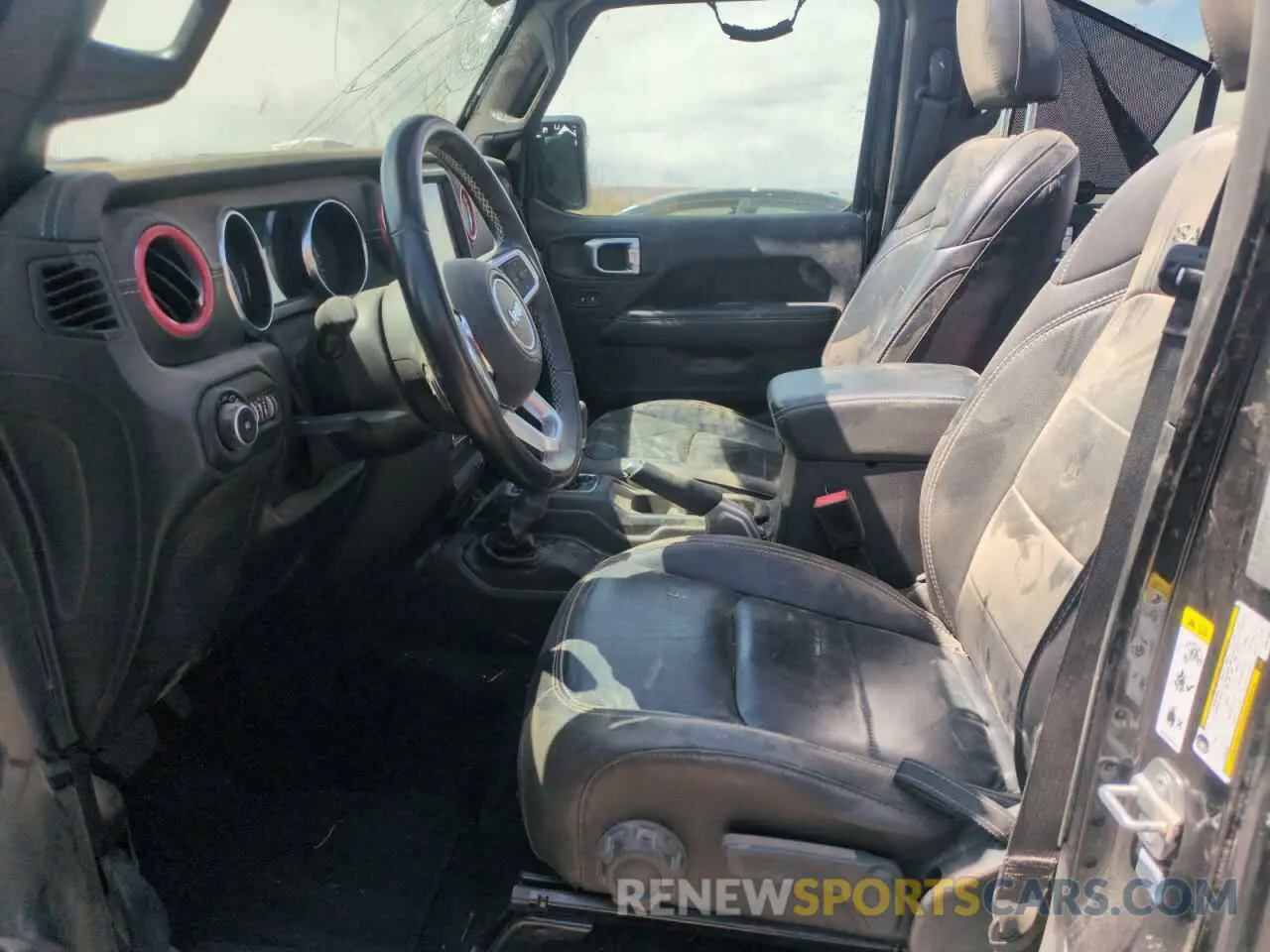 7 Photograph of a damaged car 1C4HJXEN8KW616980 JEEP WRANGLER 2019