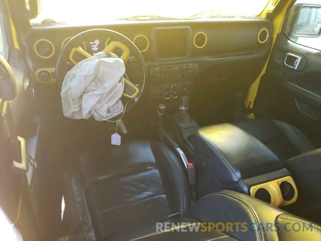8 Photograph of a damaged car 1C4HJXEN9KW507069 JEEP WRANGLER 2019