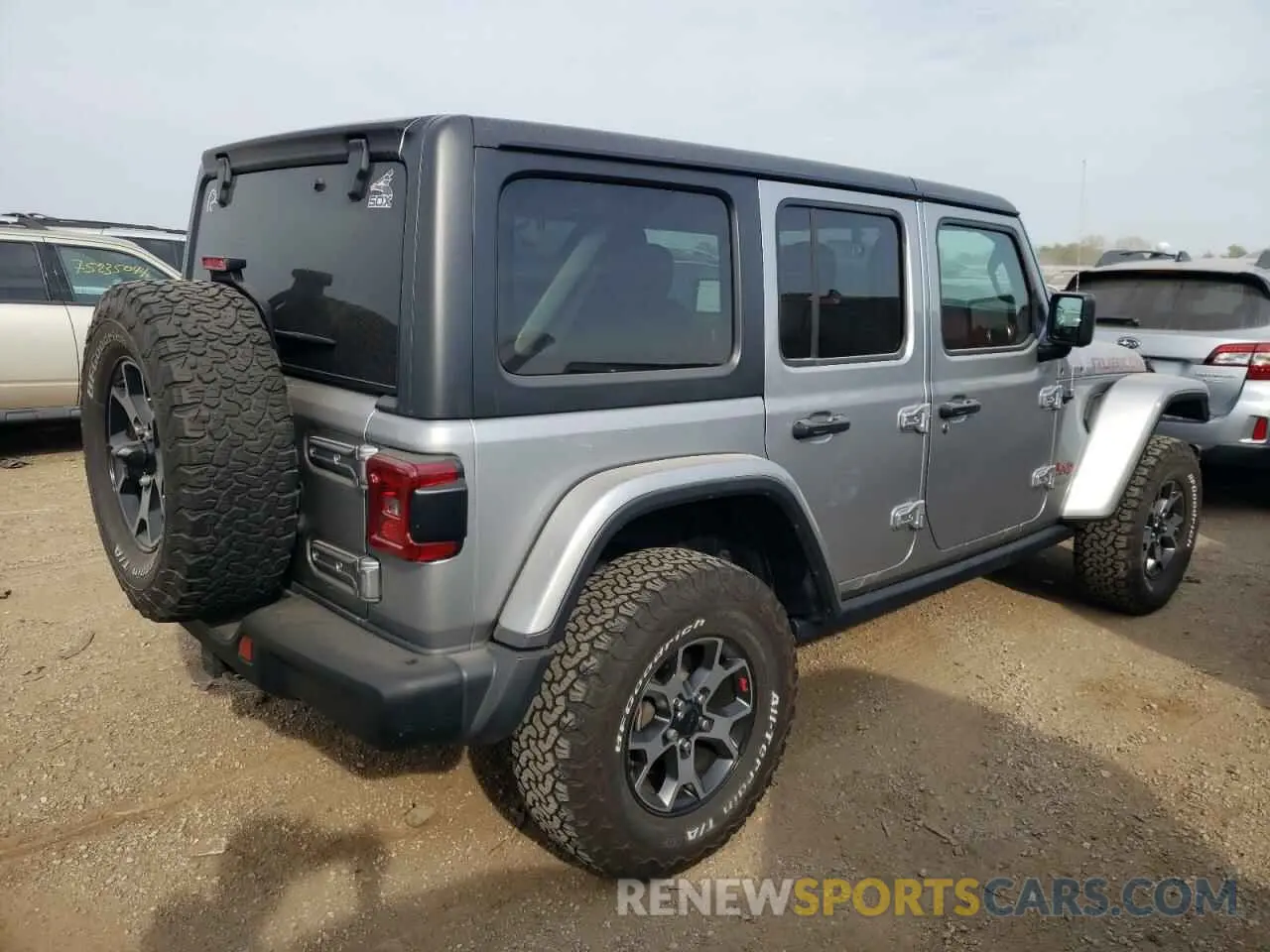 3 Photograph of a damaged car 1C4HJXFG1KW632969 JEEP WRANGLER 2019