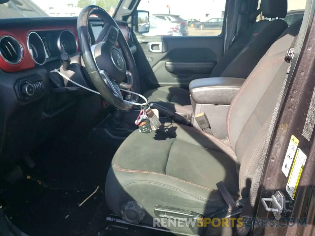 7 Photograph of a damaged car 1C4HJXFG2KW662384 JEEP WRANGLER 2019