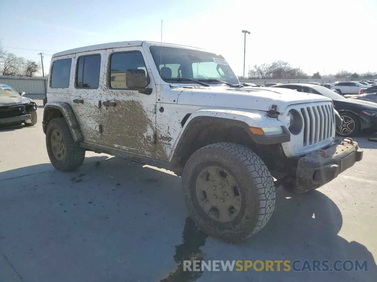 4 Photograph of a damaged car 1C4HJXFG3KW530704 JEEP WRANGLER 2019