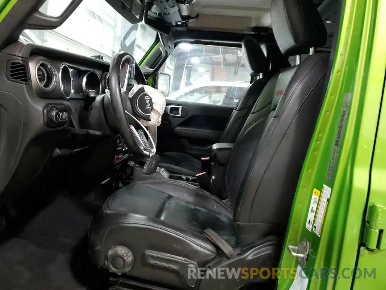 7 Photograph of a damaged car 1C4HJXFG4KW549035 JEEP WRANGLER 2019
