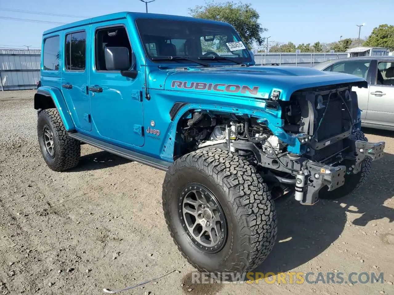 4 Photograph of a damaged car 1C4HJXFG8KW606336 JEEP WRANGLER 2019