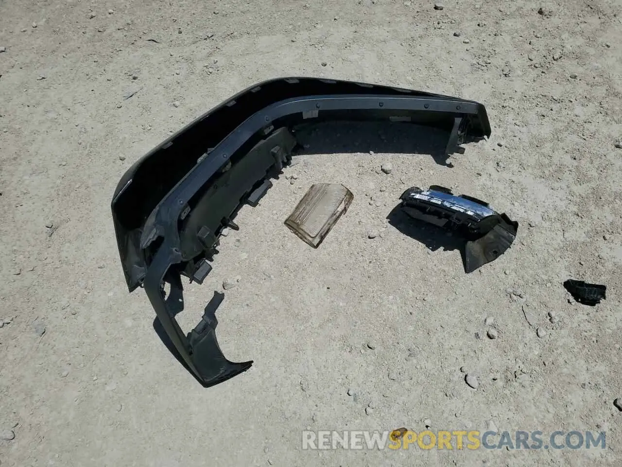 13 Photograph of a damaged car 1C4HJXFN3KW524951 JEEP WRANGLER 2019