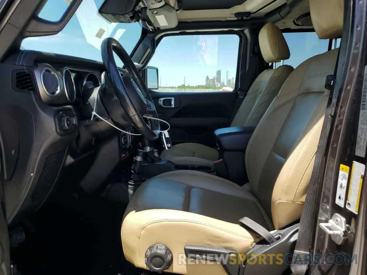 7 Photograph of a damaged car 1C4HJXFN3KW524951 JEEP WRANGLER 2019