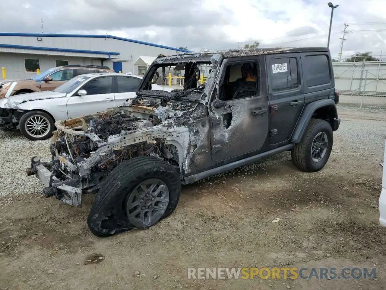 1 Photograph of a damaged car 1C4HJXFN3KW547324 JEEP WRANGLER 2019
