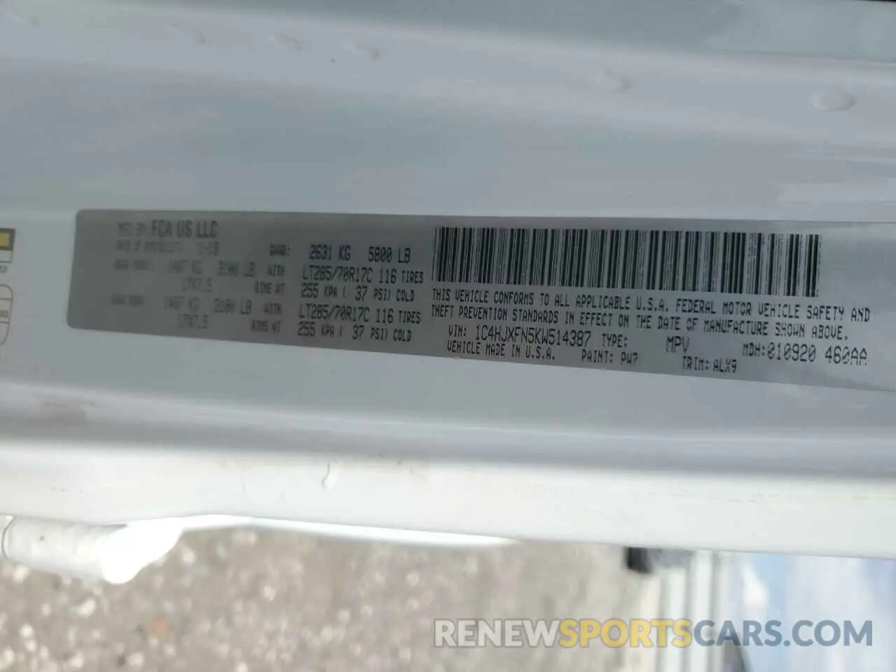 12 Photograph of a damaged car 1C4HJXFN5KW514387 JEEP WRANGLER 2019