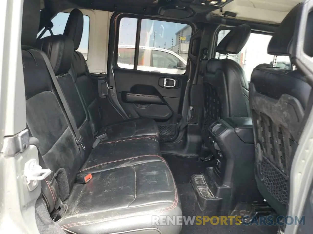 11 Photograph of a damaged car 1C4HJXFN8KW507482 JEEP WRANGLER 2019