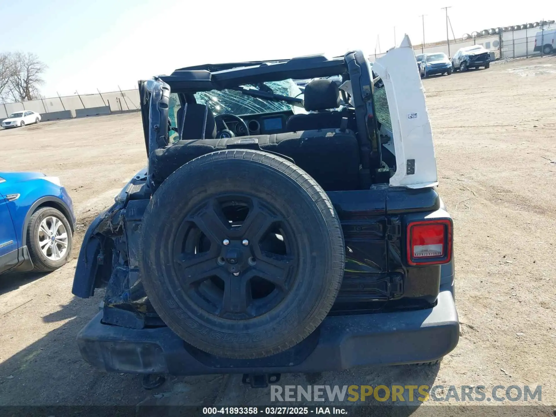 17 Photograph of a damaged car 1C4GJXAG0LW276017 JEEP WRANGLER 2020