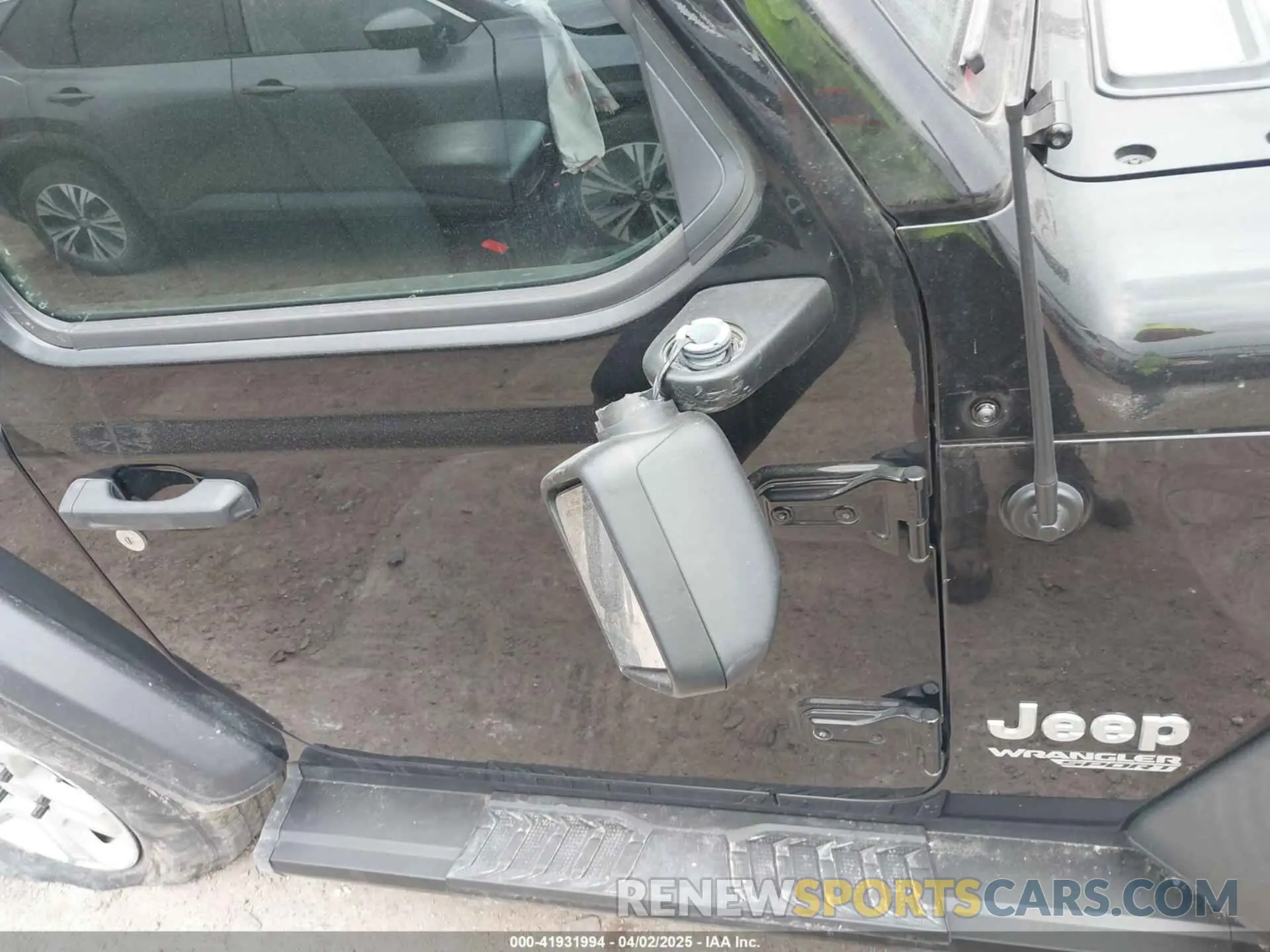 18 Photograph of a damaged car 1C4GJXAG2LW259252 JEEP WRANGLER 2020