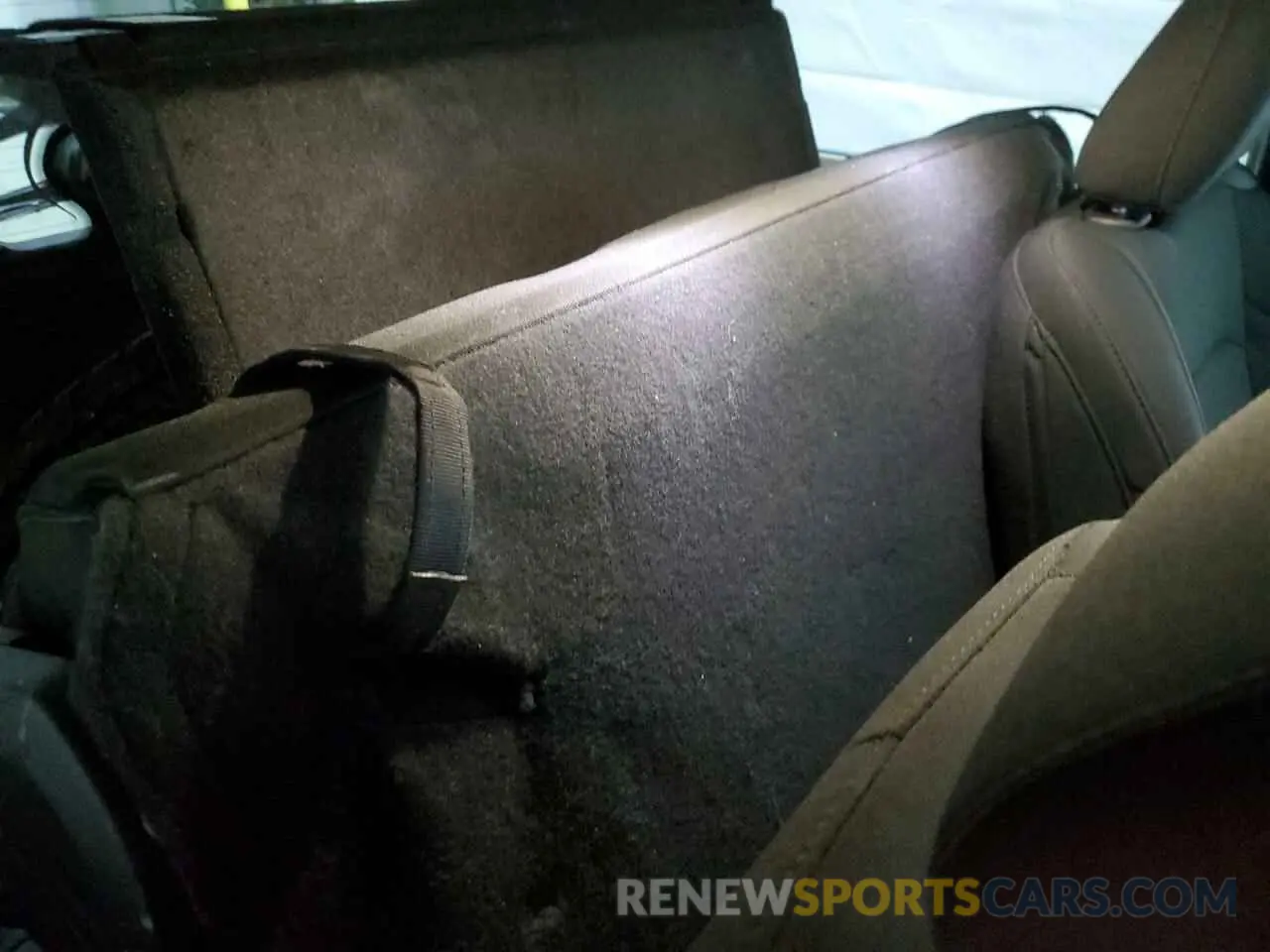 10 Photograph of a damaged car 1C4GJXAN0LW208914 JEEP WRANGLER 2020