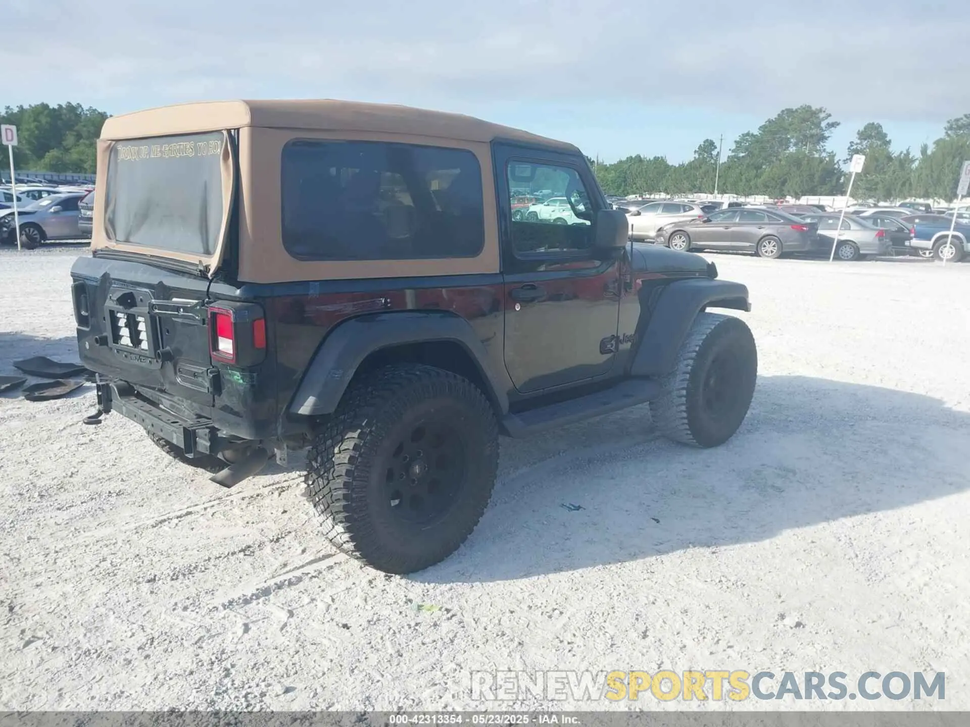 4 Photograph of a damaged car 1C4GJXAN1LW146701 JEEP WRANGLER 2020