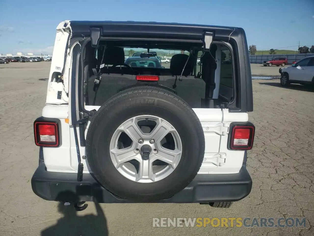 6 Photograph of a damaged car 1C4GJXAN1LW276039 JEEP WRANGLER 2020