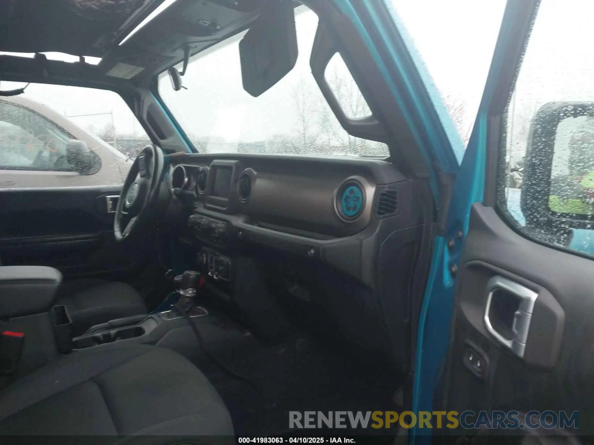 5 Photograph of a damaged car 1C4GJXAN4LW263737 JEEP WRANGLER 2020