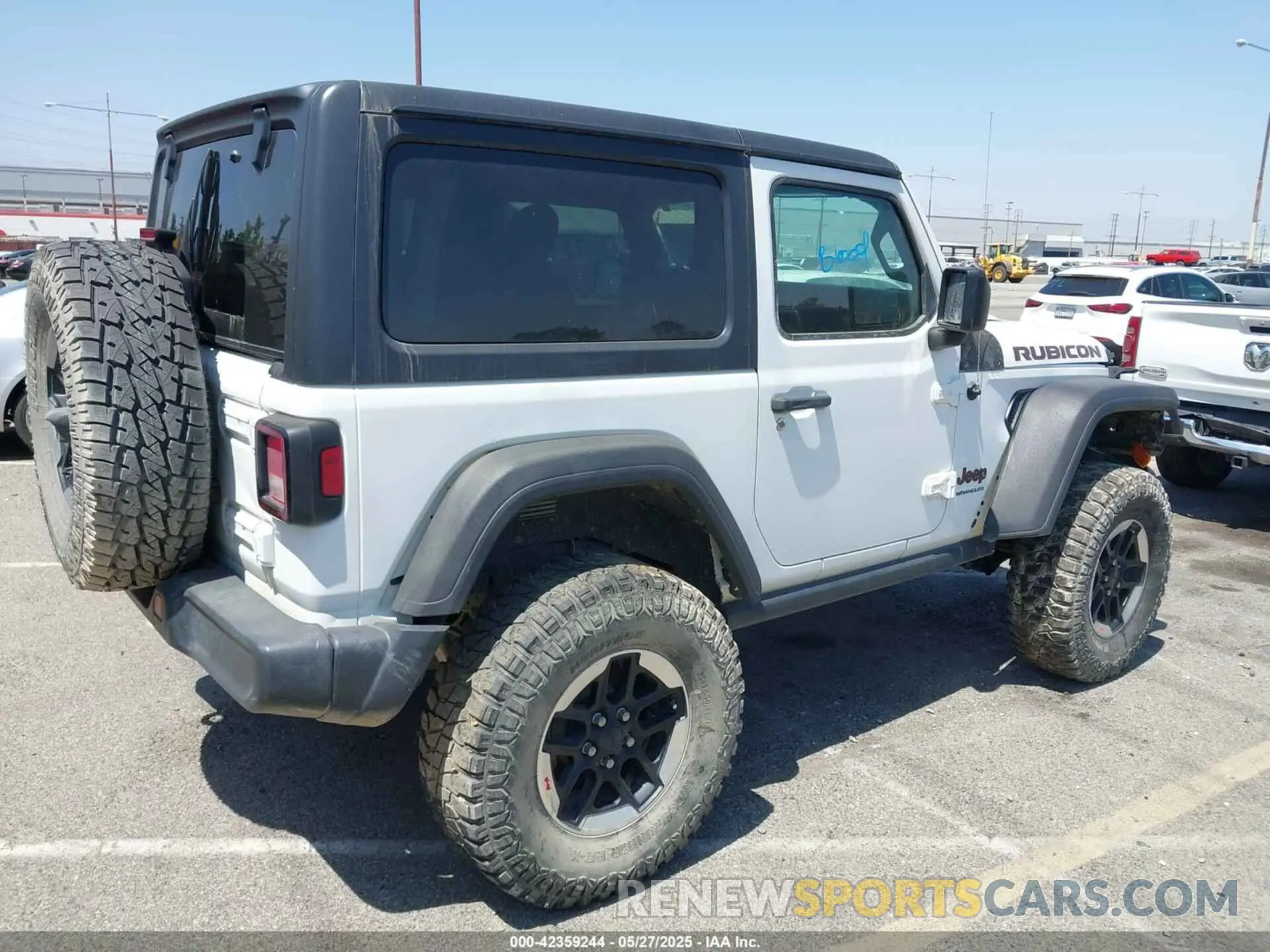 4 Photograph of a damaged car 1C4HJXCN4LW196557 JEEP WRANGLER 2020