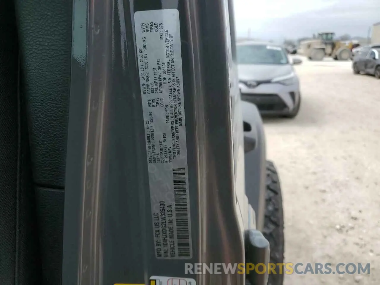 14 Photograph of a damaged car 1C4HJXDG2LW325430 JEEP WRANGLER 2020