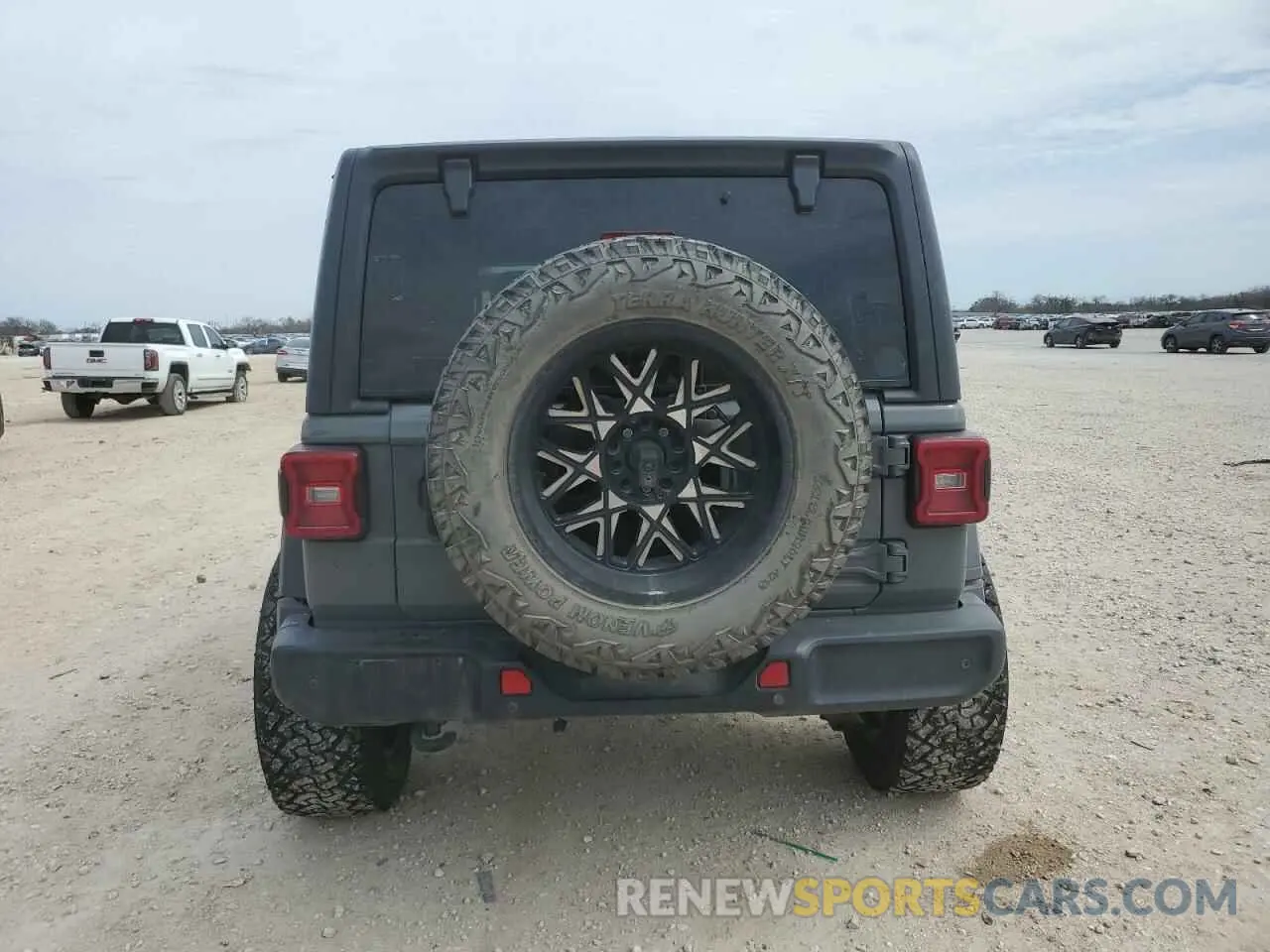6 Photograph of a damaged car 1C4HJXDG2LW325430 JEEP WRANGLER 2020