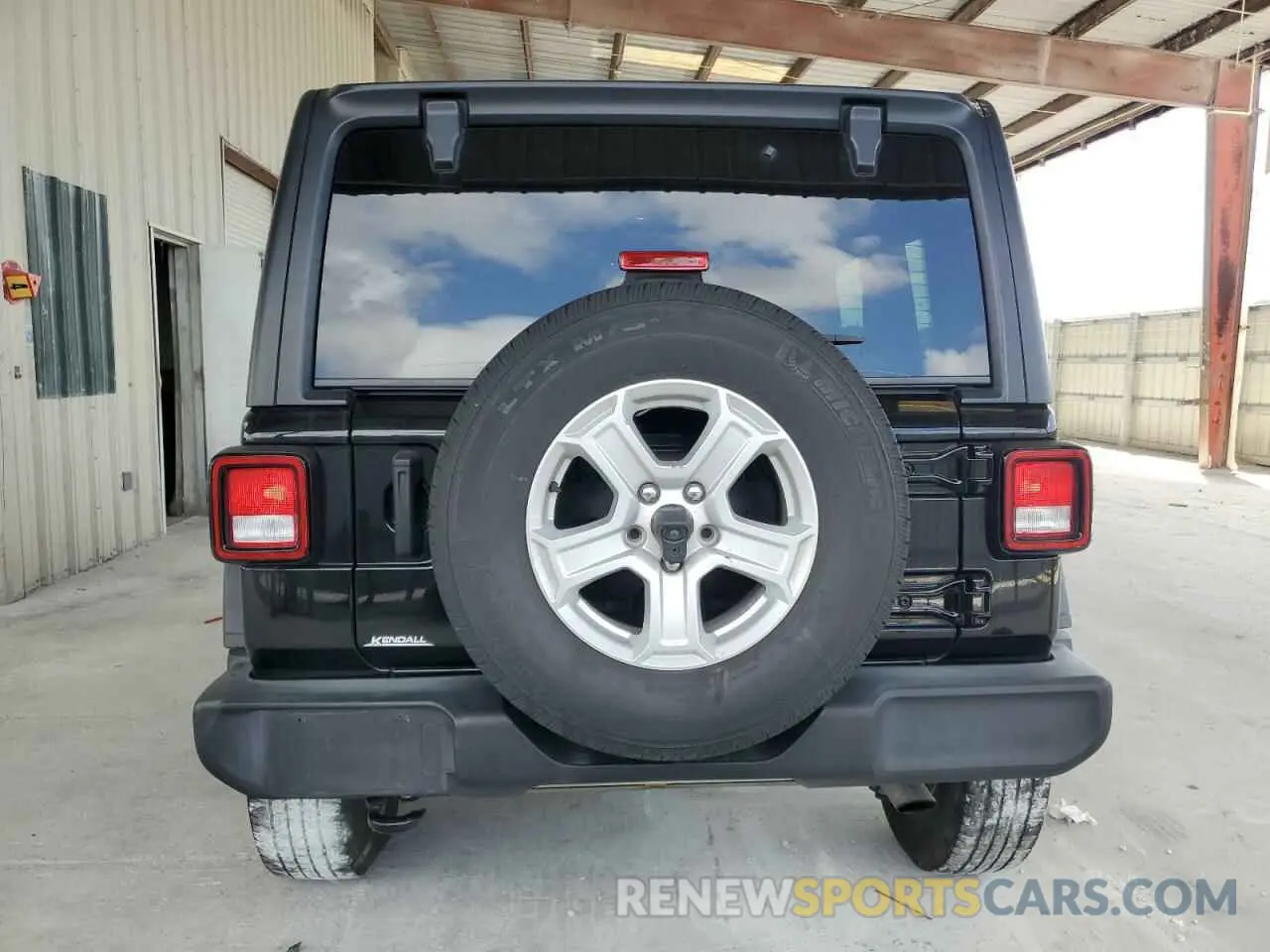 6 Photograph of a damaged car 1C4HJXDG6LW286387 JEEP WRANGLER 2020