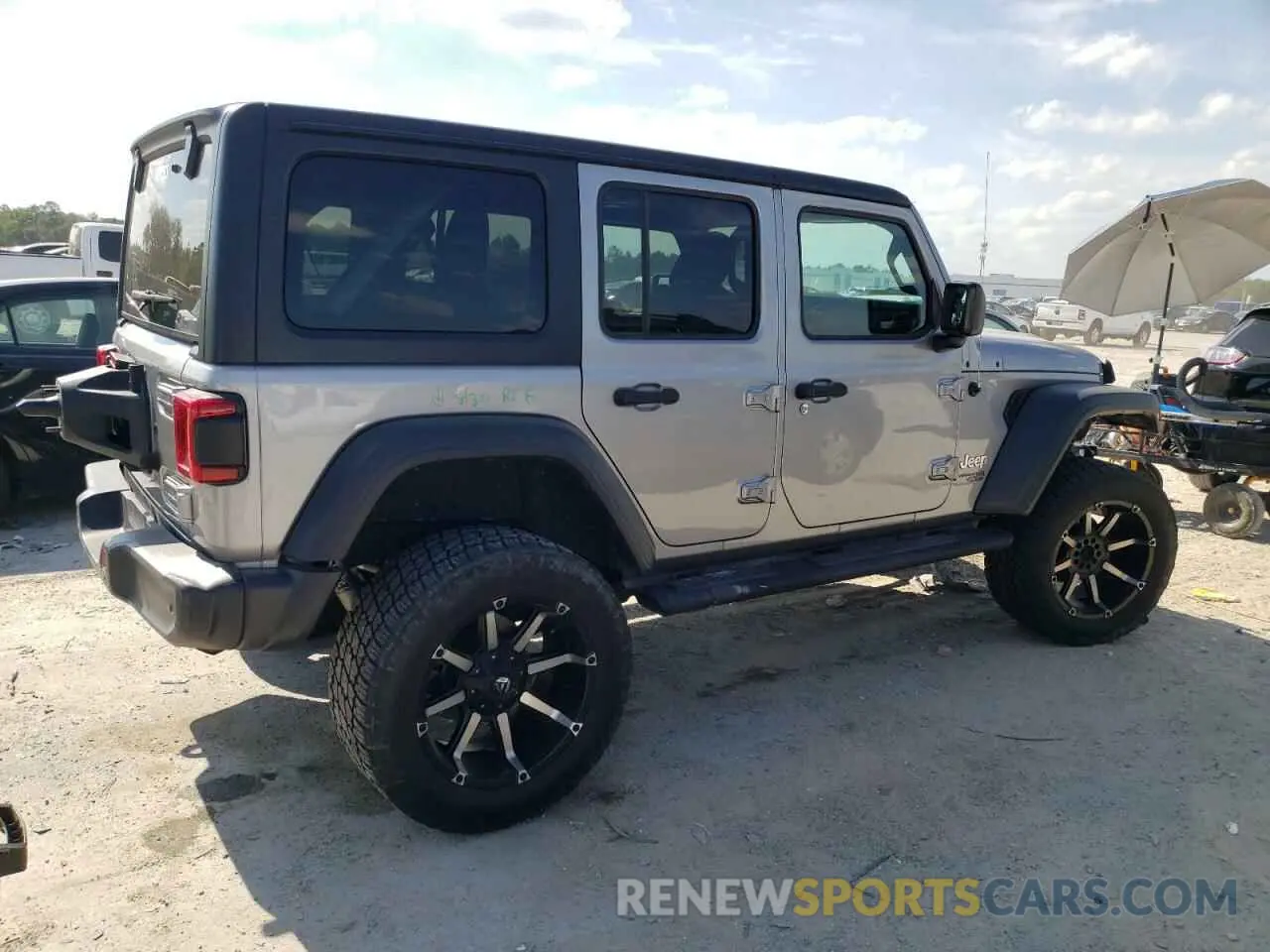 3 Photograph of a damaged car 1C4HJXDN0LW284990 JEEP WRANGLER 2020