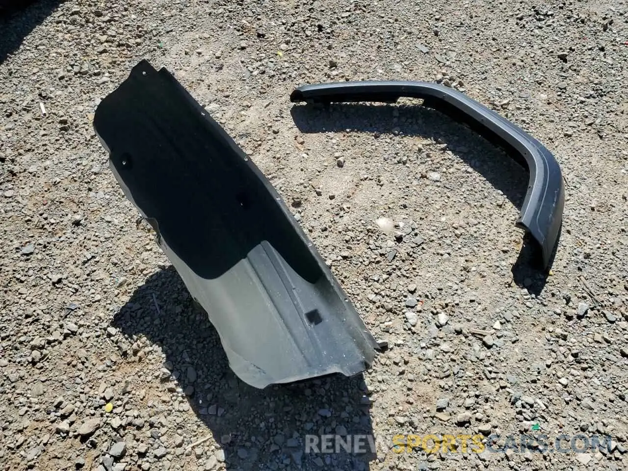 13 Photograph of a damaged car 1C4HJXDN2LW335759 JEEP WRANGLER 2020