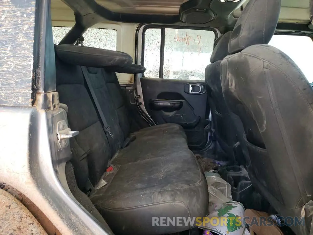 11 Photograph of a damaged car 1C4HJXDN3LW181580 JEEP WRANGLER 2020