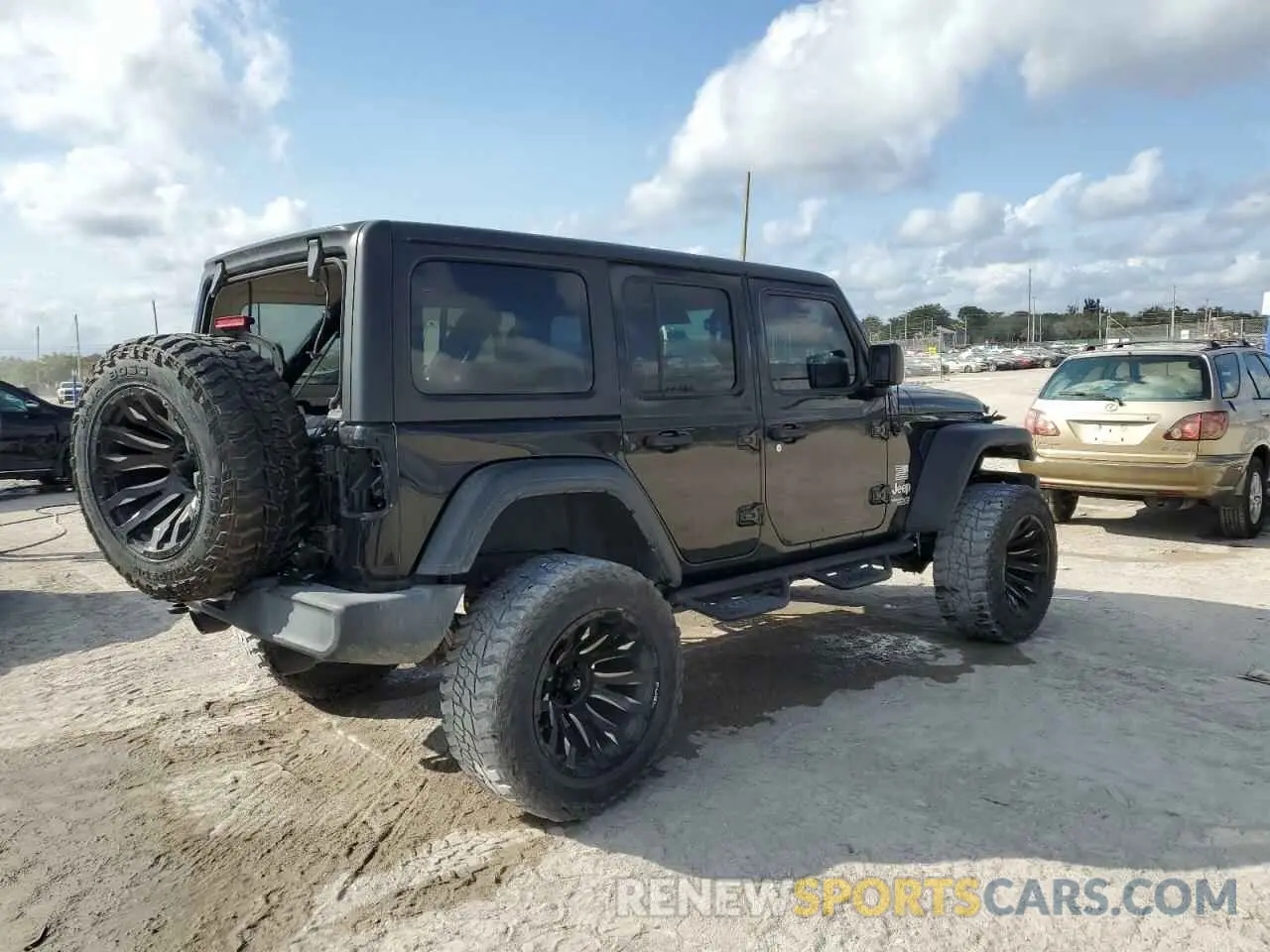 3 Photograph of a damaged car 1C4HJXDN4LW223755 JEEP WRANGLER 2020