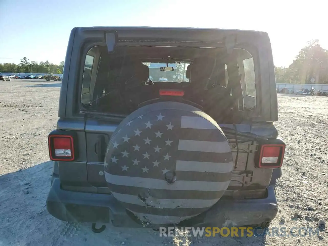6 Photograph of a damaged car 1C4HJXDN6LW138707 JEEP WRANGLER 2020