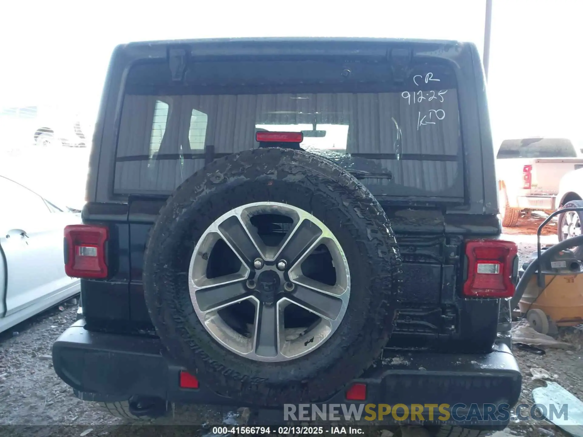 16 Photograph of a damaged car 1C4HJXEG1LW208565 JEEP WRANGLER 2020