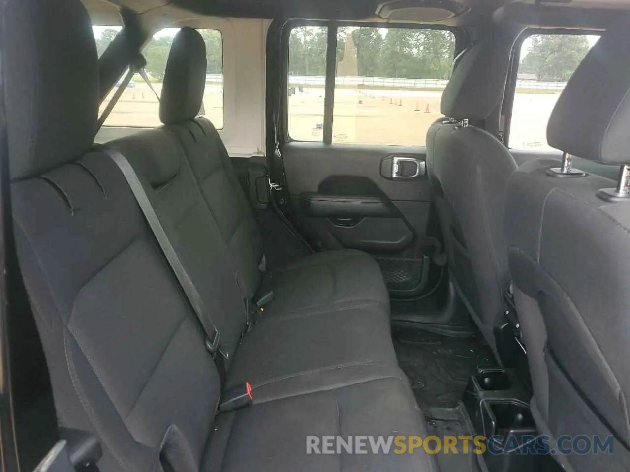 11 Photograph of a damaged car 1C4HJXEG9LW243287 JEEP WRANGLER 2020